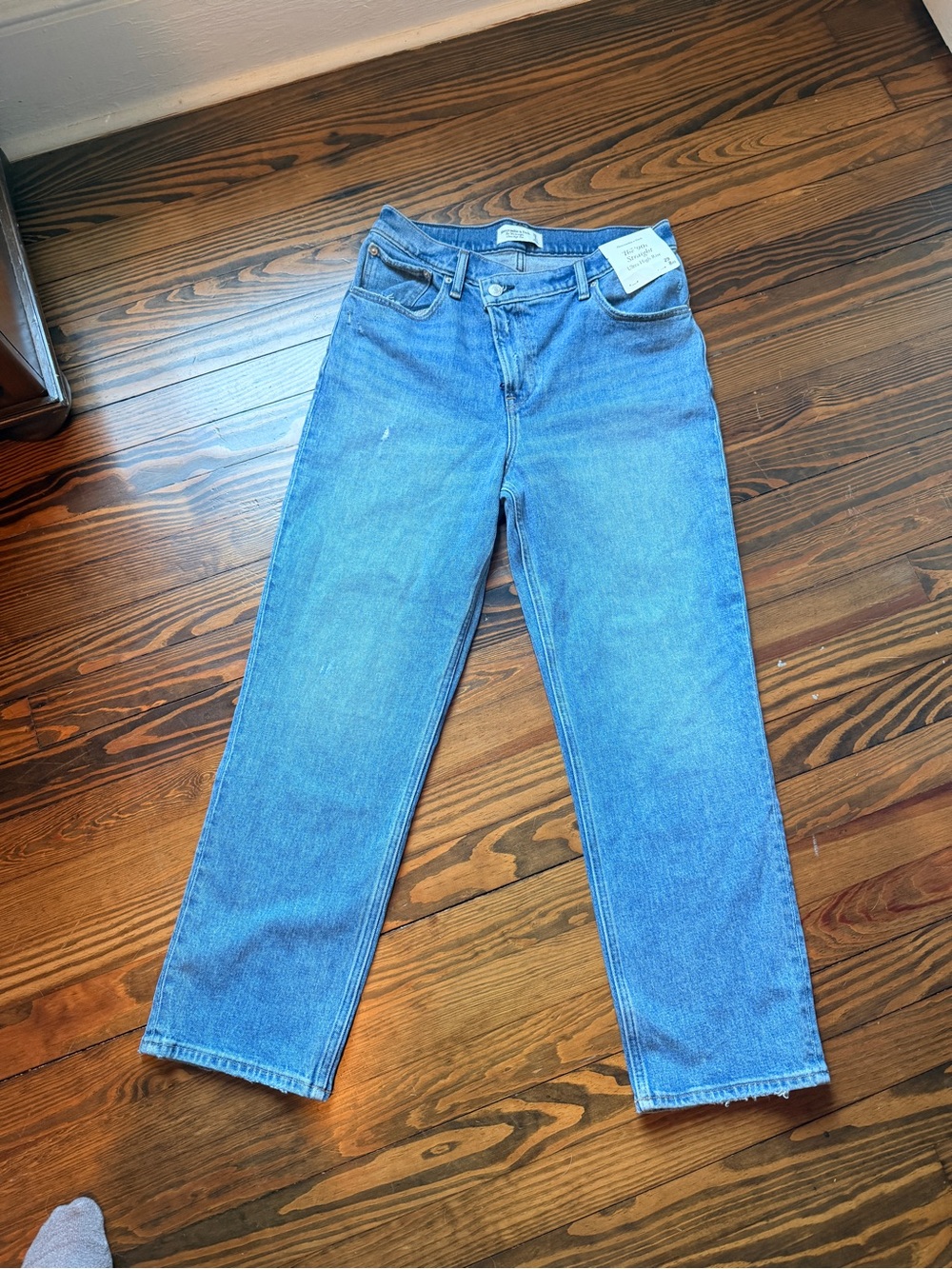 Abercrombie & Fitch Light Blue '90s Straight Ultra High Rise Jeans